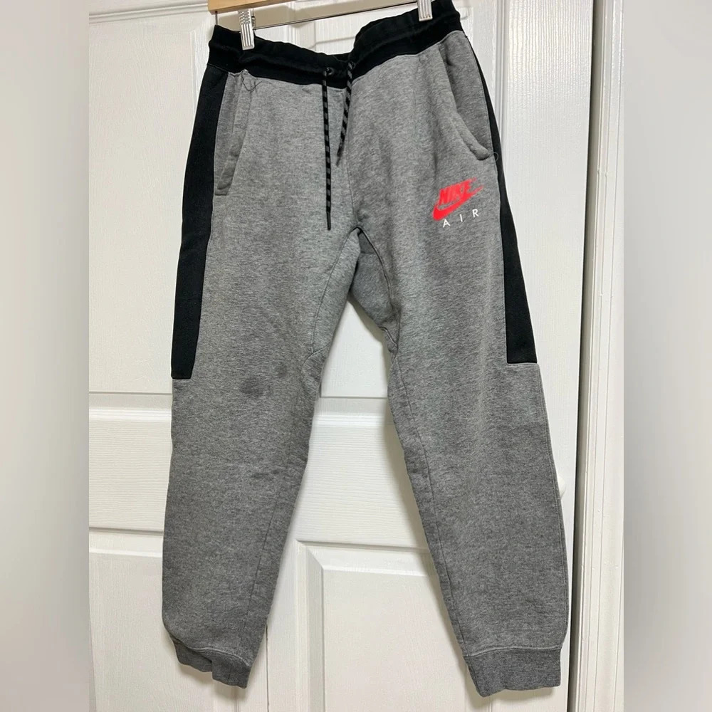 NIKE AIR Men's Nike Black/Dark Grey Heather Tech Fleece Jogger